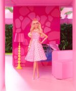 Barbie The Movie Margot Robbie in Pink Gingham Dress Συλλεκτική Κούκλα για 3+ Ετών 30εκ. | Skroutz Cyprus | κουκλα μπαρμπι | barbie doll