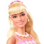 Barbie The Movie Margot Robbie in Pink Gingham Dress Συλλεκτική Κούκλα για 3+ Ετών 30εκ. | Skroutz Cyprus | κουκλα μπαρμπι | barbie doll